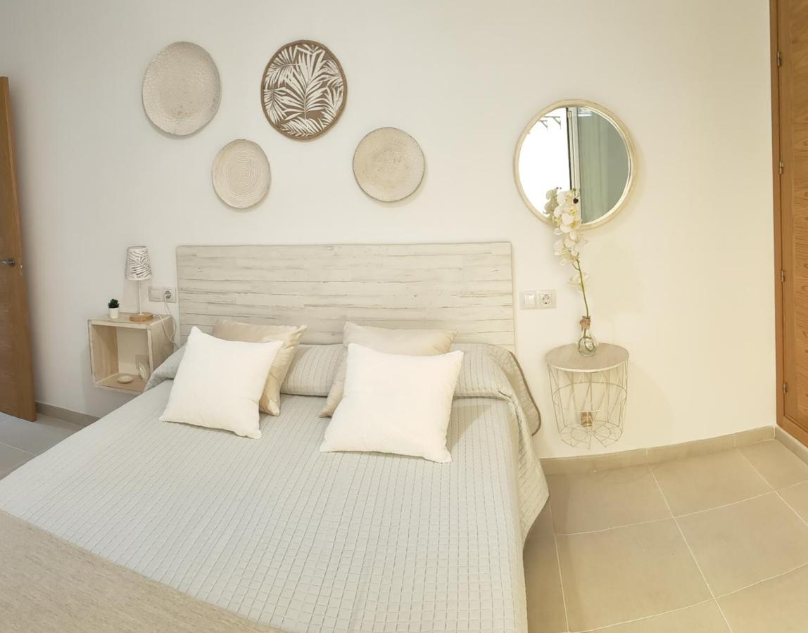 Relax Chiclana-Aparcamiento Privado-Tv Cable-Wifiplus-Aire Acond-Incluido شيكلانا دي لا فرونتيرا المظهر الخارجي الصورة